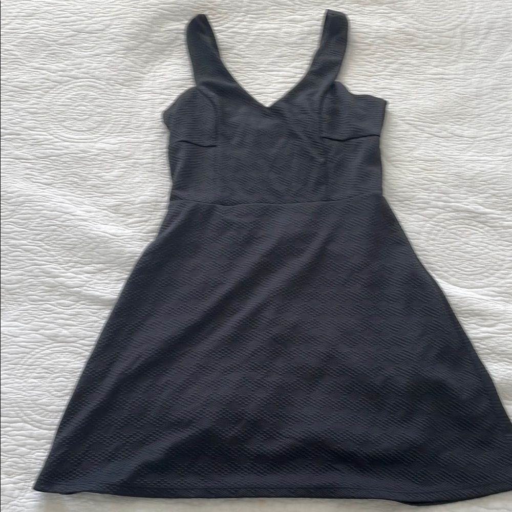 Black sleeveless dress hollister